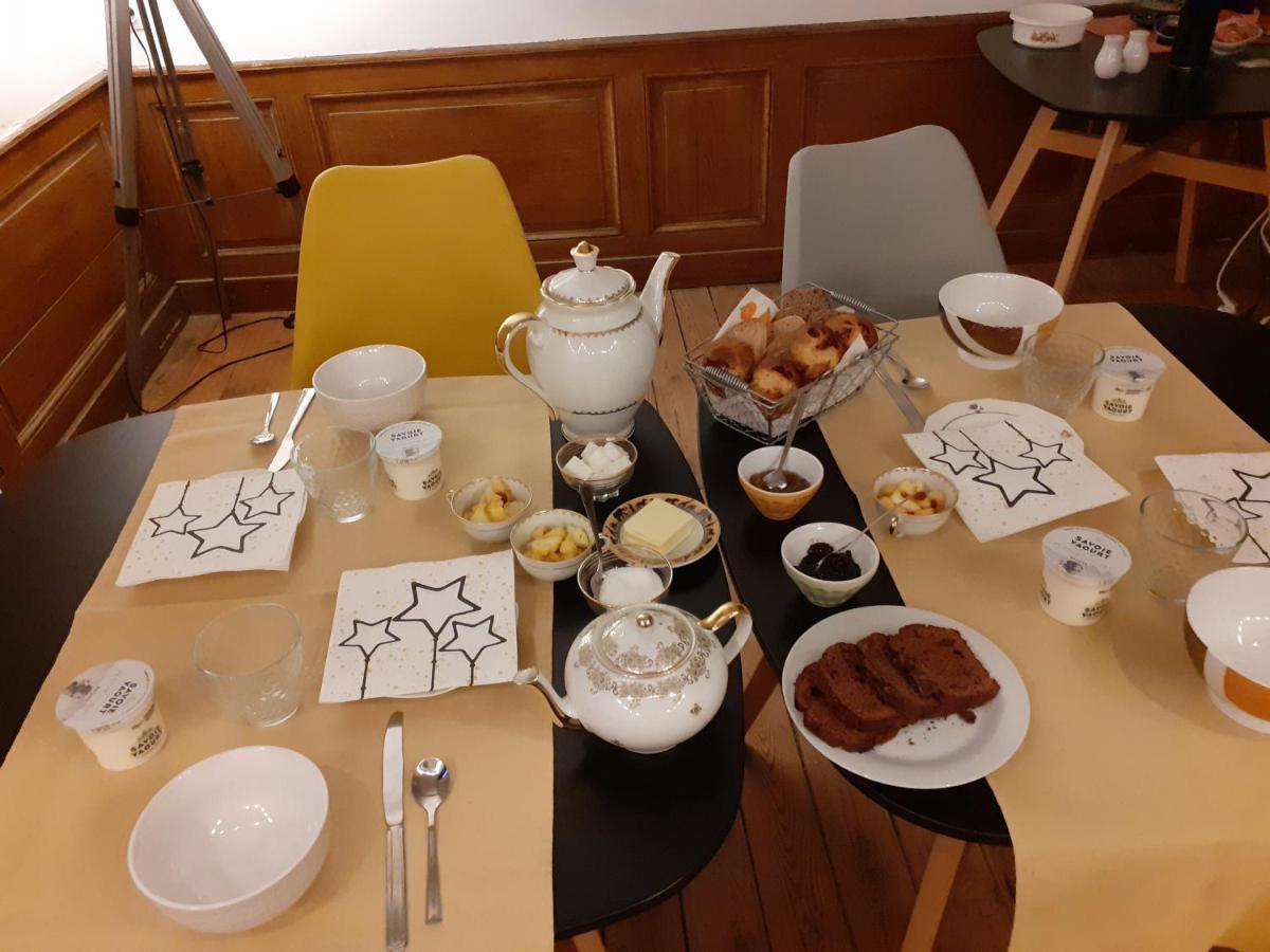 Bed and Breakfast La Tour Mandot Montluel Zewnętrze zdjęcie