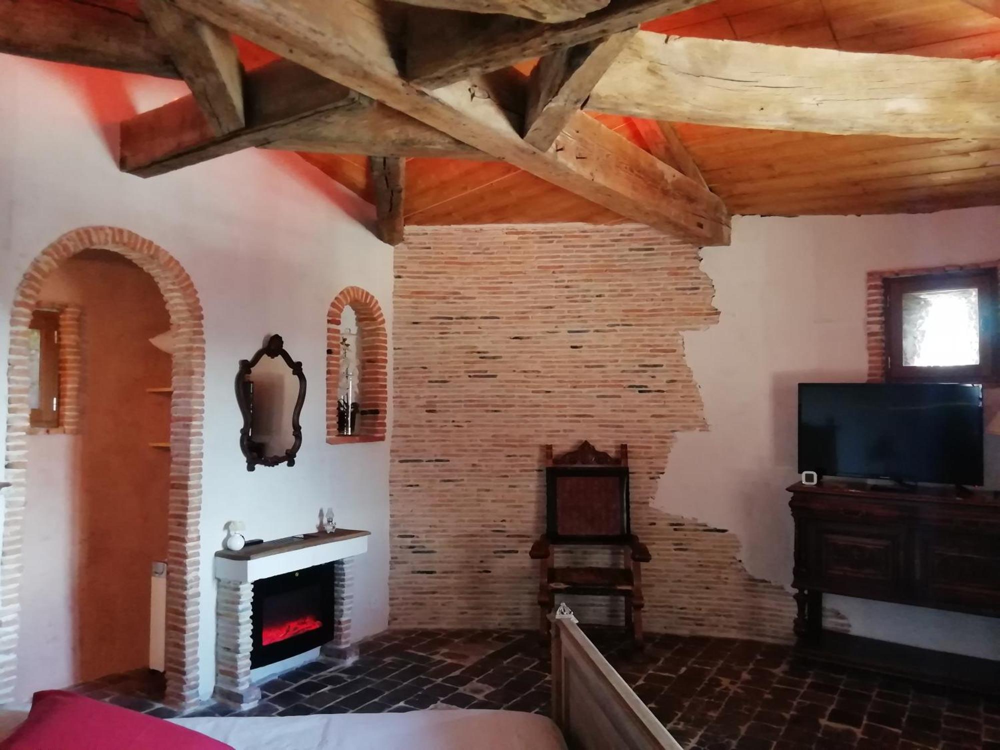 Bed and Breakfast La Tour Mandot Montluel Pokój zdjęcie